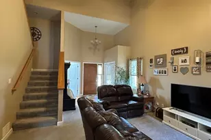 1716 Kingtree Dr, Morris, IL 60450 - Photo 5