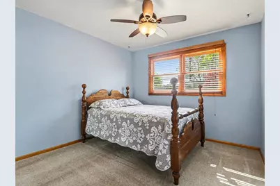 10S287 Alma Lane, Naperville, IL 60564 - Photo 17