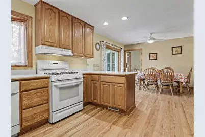 10S287 Alma Lane, Naperville, IL 60564 - Photo 9