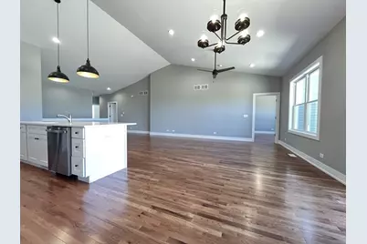 970 Meadow Lane, Marengo, IL 60152 - Photo 11