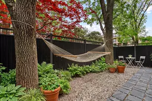 1635 N Larrabee St, Chicago, IL 60614 - Photo 27