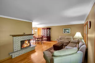 31471 N Ranch Rd, Grayslake, IL 60030 - Photo 5