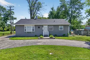 1185 S Edgewood Ave, Lombard, IL 60148 - Photo 1