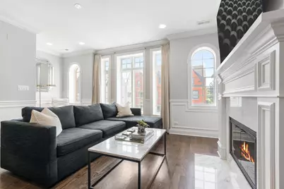 910 W Fullerton Avenue #2, Chicago, IL 60614 - Photo 3