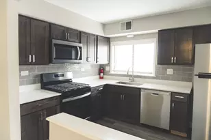 6034 N Wolcott Ave, Chicago, IL 60660 - Photo 3