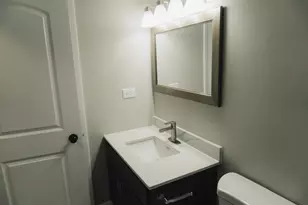 6034 N Wolcott Ave, Chicago, IL 60660 - Photo 13