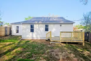 1320 S 13th St, Pekin, IL 61554 - Photo 13