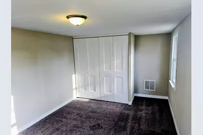 1320 S 13th Street, Pekin, IL 61554 - Photo 9