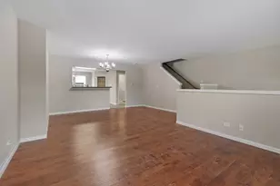 101 Driscoll Ln, Wood Dale, IL 60191 - Photo 5