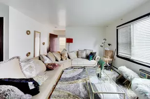 3111 W Foster Ave, Chicago, IL 60625 - Photo 35