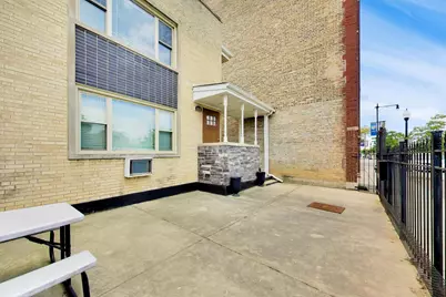 3111 W Foster Avenue, Chicago, IL 60625 - Photo 39