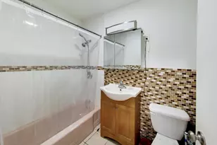 3111 W Foster Ave, Chicago, IL 60625 - Photo 23