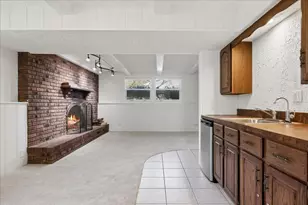4140 Portage Ln, Hoffman Estates, IL 60192 - Photo 19