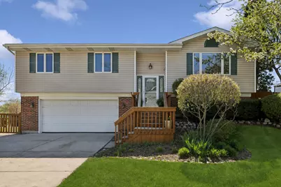 4140 Portage Lane, Hoffman Estates, IL 60192 - Photo 3
