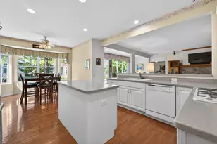 13464 Winterberry Ln, Huntley, IL 60142 - Photo 15