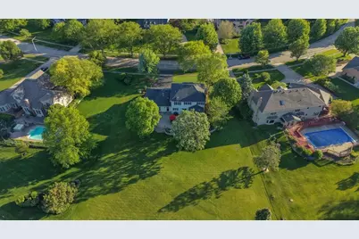 10545 Royal Porthcawl Drive, Naperville, IL 60564 - Photo 43