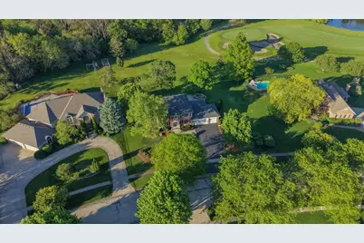 10545 Royal Porthcawl Drive, Naperville, IL 60564 - Photo 47