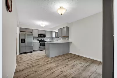 1301 Kingsridge Court #D, Normal, IL 61761 - Photo 19