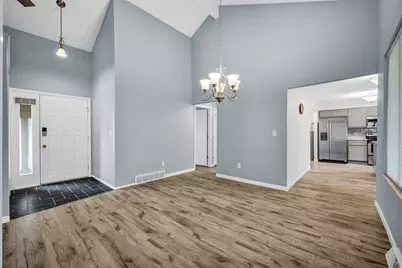 1301 Kingsridge Court #D, Normal, IL 61761 - Photo 23