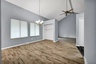 1301 Kingsridge Ct, Normal, IL 61761 - Photo 25