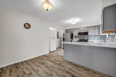1301 Kingsridge Court #D, Normal, IL 61761 - Photo 21