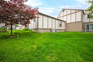 1301 Kingsridge Ct, Normal, IL 61761 - Photo 13