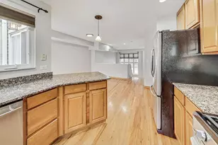 4932 W Lawrence Ave, Chicago, IL 60630 - Photo 9