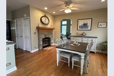 1575 Woodbury Circle, Gurnee, IL 60031 - Photo 9