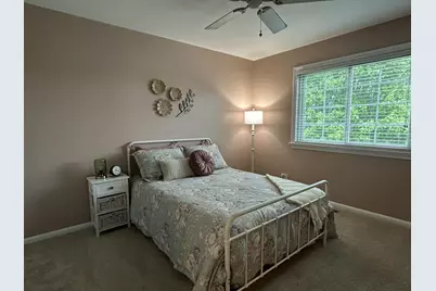 1575 Woodbury Circle, Gurnee, IL 60031 - Photo 13