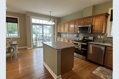 1575 Woodbury Circle, Gurnee, IL 60031 - Photo 7