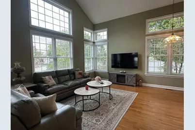 1575 Woodbury Circle, Gurnee, IL 60031 - Photo 3