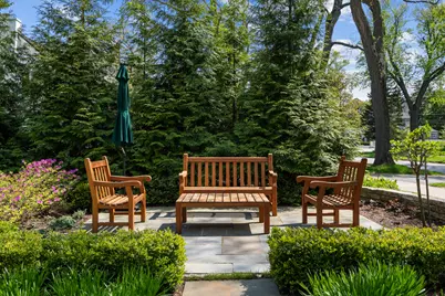 485 Oakwood Avenue #D-2, Lake Forest, IL 60045 - Photo 29