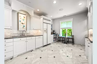 485 Oakwood Avenue #D-2, Lake Forest, IL 60045 - Photo 15