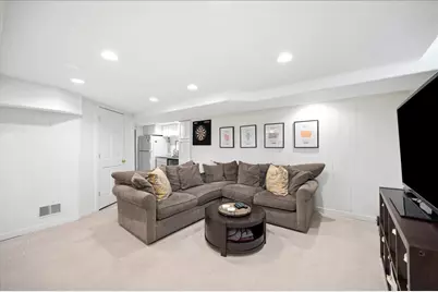 747 Lincoln Avenue, Winnetka, IL 60093 - Photo 39