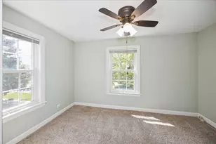 9328 Jefferson Ave, Brookfield, IL 60513 - Photo 15