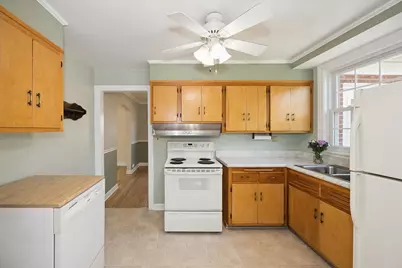 9328 Jefferson Avenue, Brookfield, IL 60513 - Photo 9