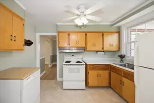 9328 Jefferson Ave, Brookfield, IL 60513 - Photo 9