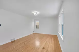 10606 S Vernon Ave, Chicago, IL 60628 - Photo 9