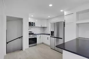 10606 S Vernon Ave, Chicago, IL 60628 - Photo 7
