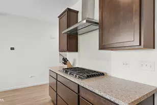 2271 Ryegrass Ln, Bolingbrook, IL 60490 - Photo 7