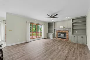 2807 Cherry Hills Dr, Champaign, IL 61822 - Photo 17