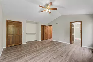 2807 Cherry Hills Dr, Champaign, IL 61822 - Photo 25