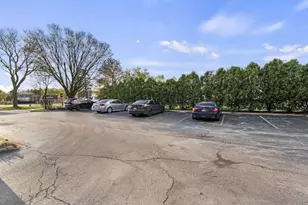 265 N Wilmette Ave, Westmont, IL 60559 - Photo 5