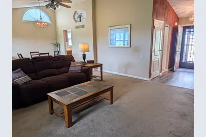 3444 Daren Drive #3444, Freeport, IL 61032 - Photo 5