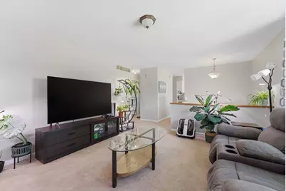 3203 W 66th Street, Davenport, IA 52806 - Photo 15