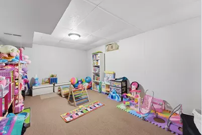 3203 W 66th Street, Davenport, IA 52806 - Photo 23