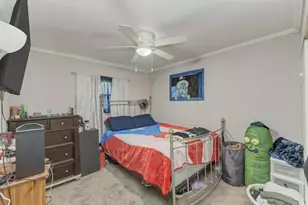 105 Queenswood Rd, Bolingbrook, IL 60440 - Photo 13