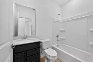 373 Cottrell Ln, Aurora, IL 60506 - Photo 13