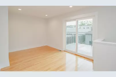 5509 N Central Avenue, Chicago, IL 60630 - Photo 11