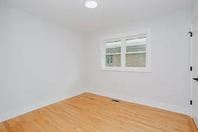 5509 N Central Avenue, Chicago, IL 60630 - Photo 7